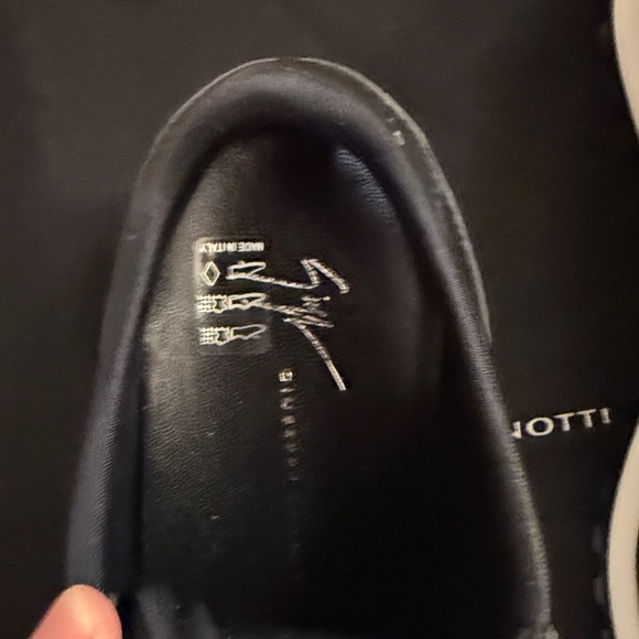 Giuseppe Zanotti Womens Black and Silver Sneakers - Picture 7 of 14